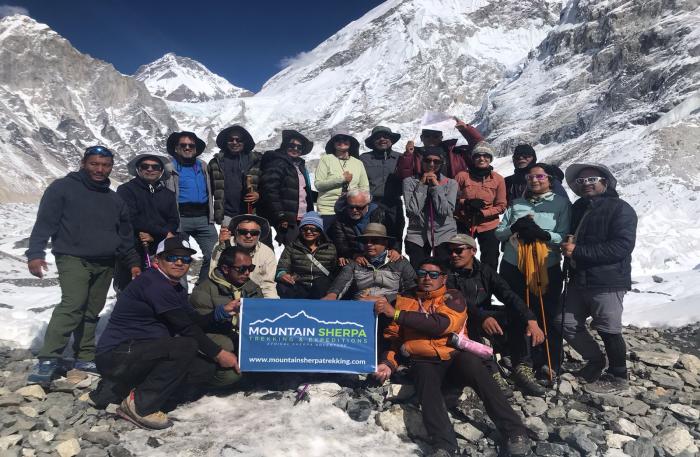 Luxury Everest Base Camp Helicopter Return Trek-13 Days (5 Star Hotel & Luxury Lodge + Expert Sherpa)