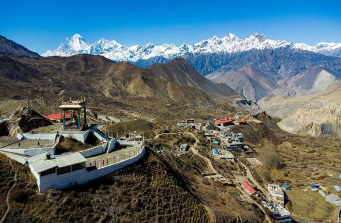 Annapurna Circuit Luxury Trek [Luxury Accommodation + Wildlife Safari] - 16 Days